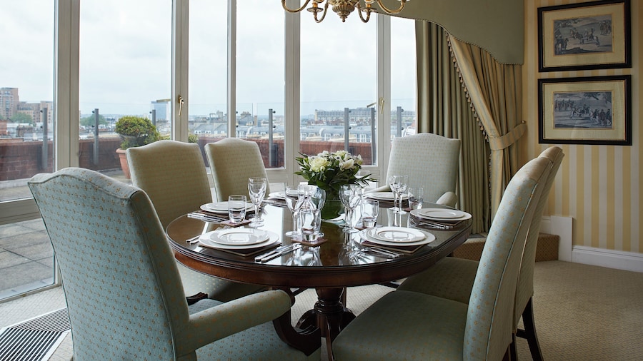 Cheval Thorney Court at Hyde Park