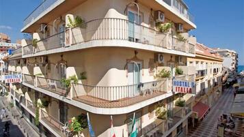 Fachada da propriedade