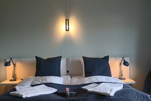 Hypo-allergenic bedding, individually decorated, individually furnished - Milling Hotel Søpark (Maribo)
