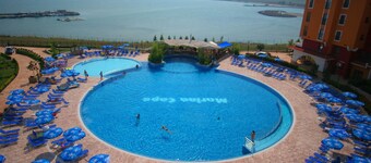 Menada Ravda Apartments