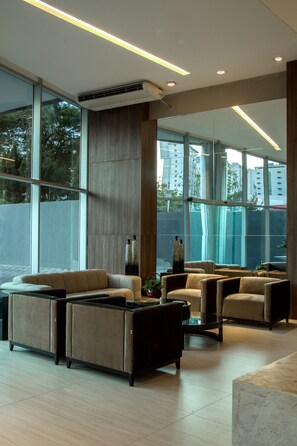 Sala de estar en el lobby