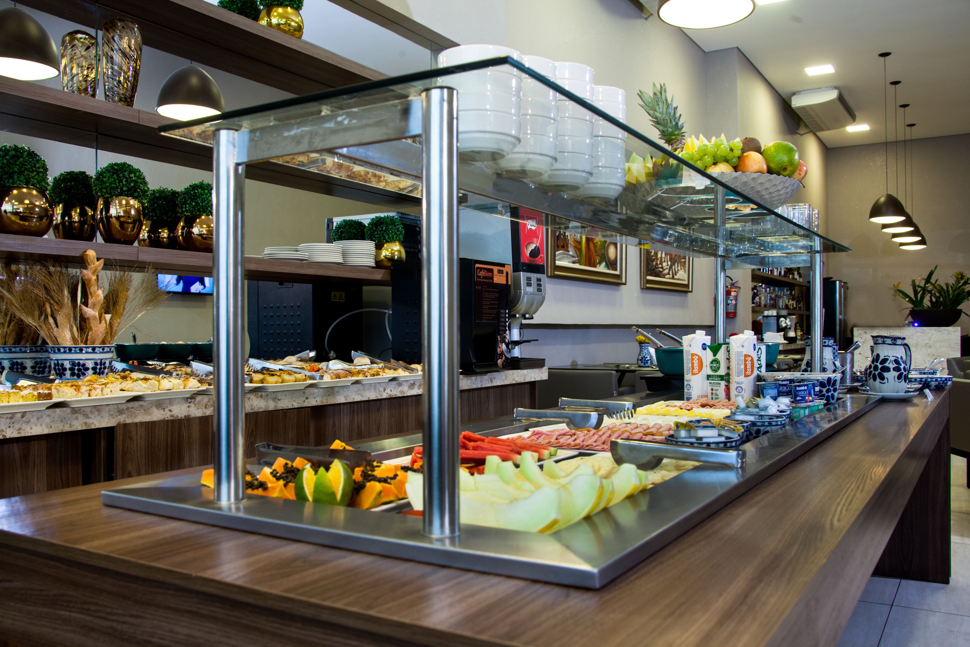 Foto - BH Raja Hotel