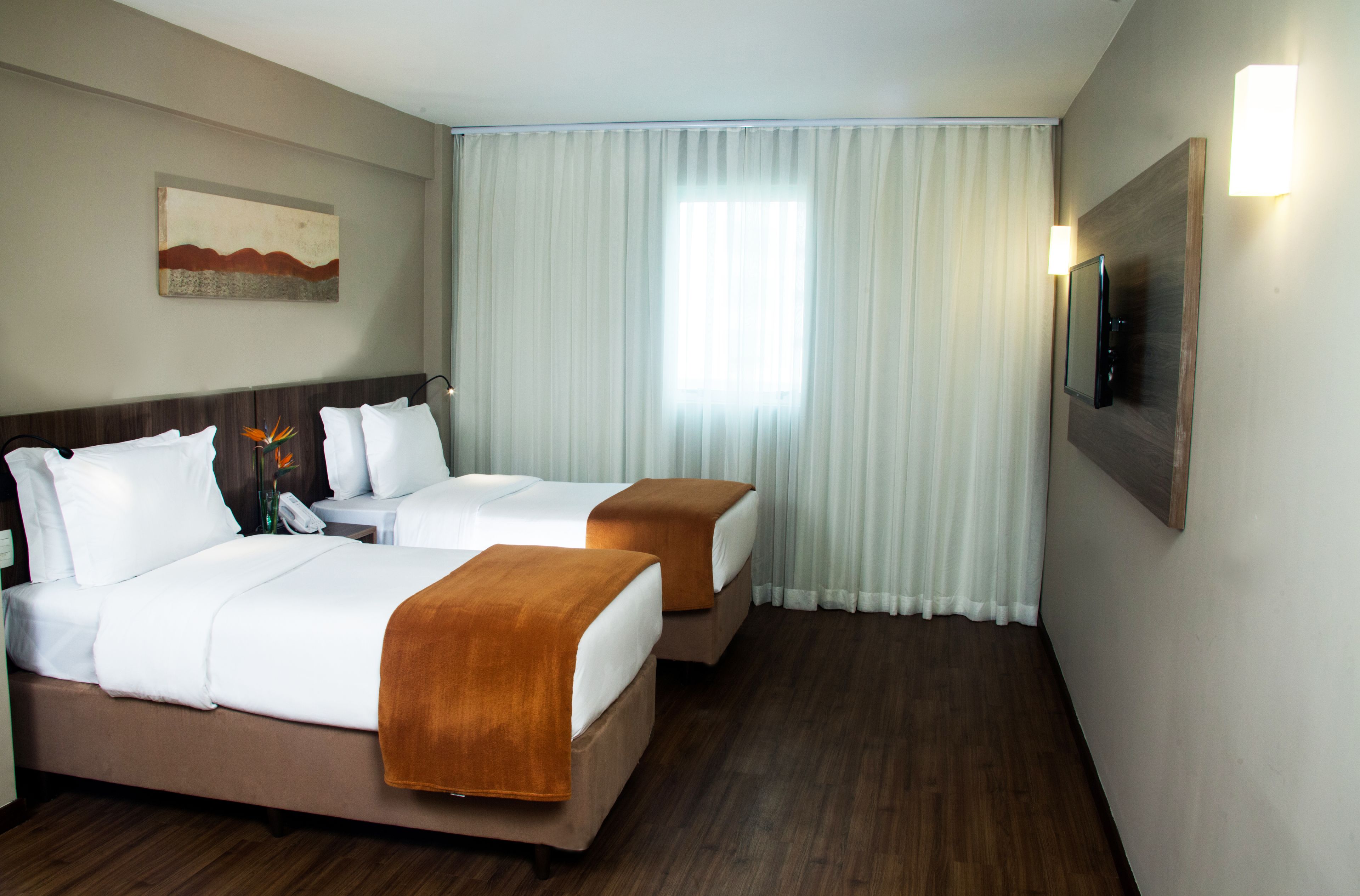 Foto - BH Raja Hotel