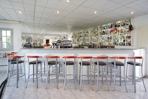 Bar (on property) - Athina (Kefalonia)