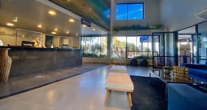 Bessa Beach Hotel