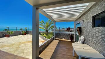 Appartement Standard | Coffres-forts dans les chambres, bureau, rideaux occultants