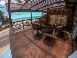 Comfort Studio Suite | In-room safe, desk, blackout drapes, free cribs/infant beds