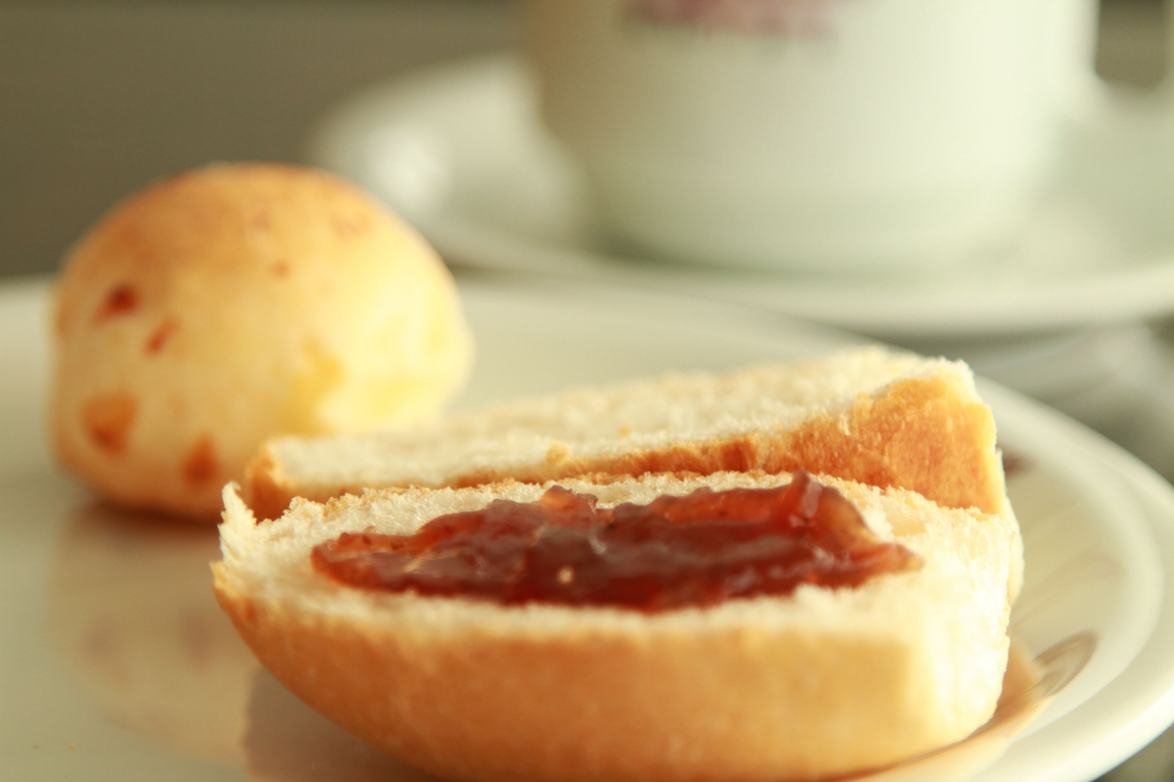 breakfast, lunch and dinner served