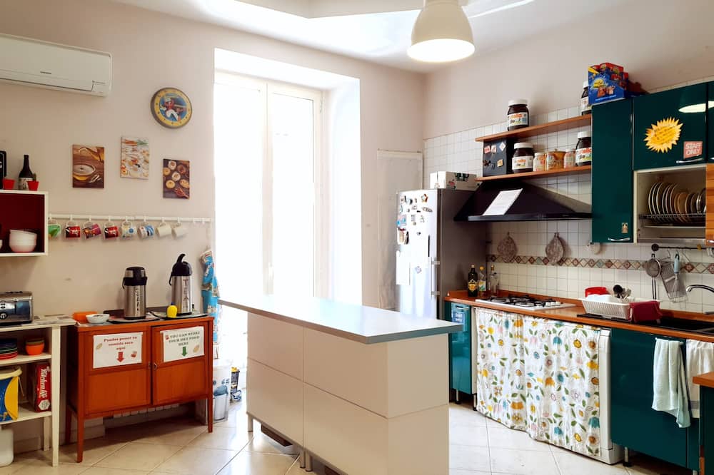 Hostel Mancini Naples
