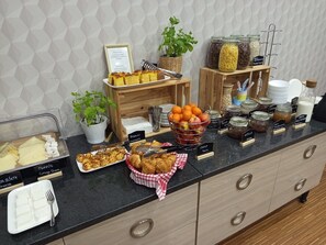 Daily buffet breakfast for a fee