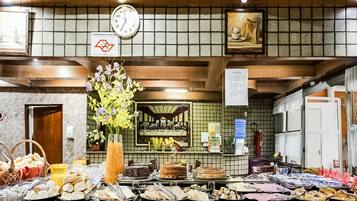 Desayuno bufé gratuito y diario