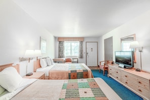 Premium Room, 2 Queen Beds, Balcony