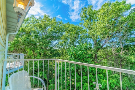 Premium Room, 2 Queen Beds, Balcony | Balcony