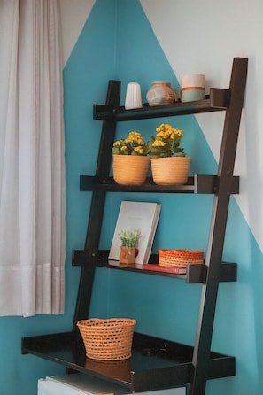 Standard-Vierbettzimmer | Minibar, kostenlose Babybetten, kostenloses WLAN, Bettwäsche