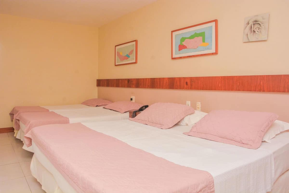 Minibar, in-room safe, blackout curtains, free WiFi