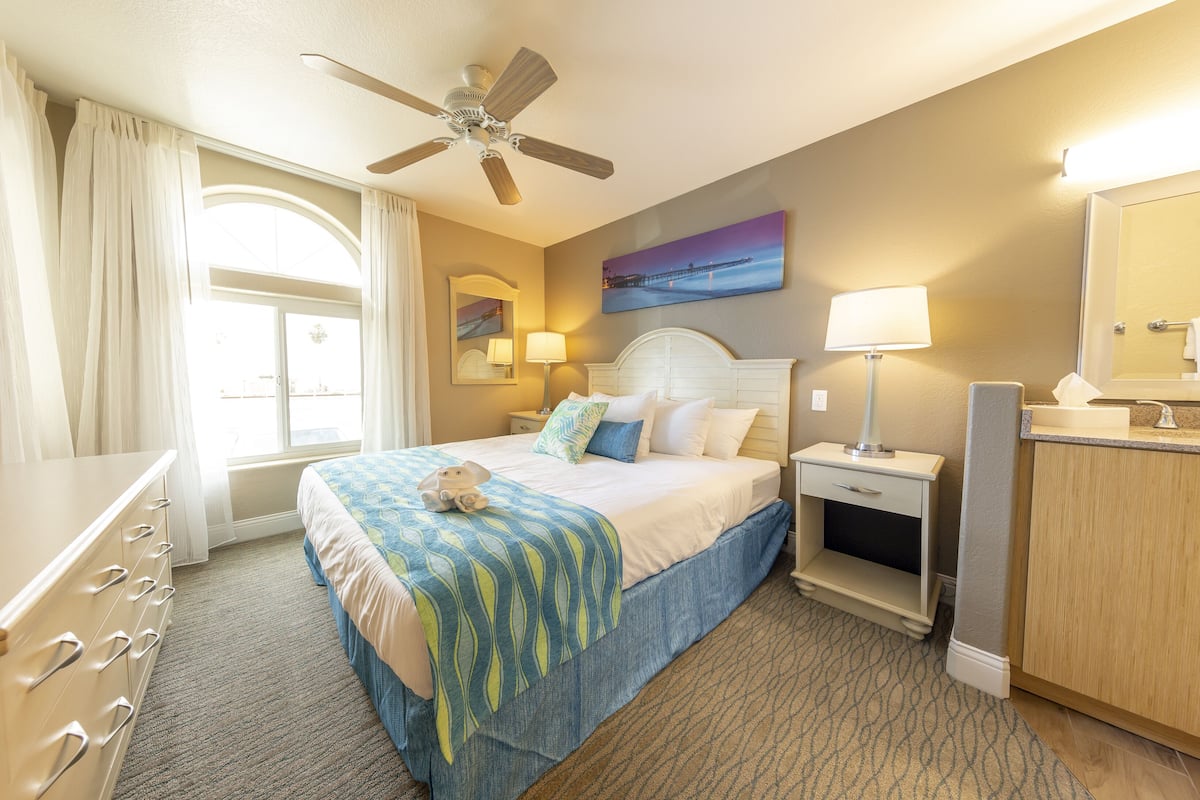 Suite, 1 Bedroom | Iron/ironing board, free WiFi, bed sheets