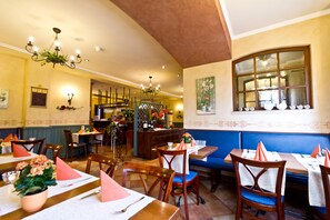 Restaurant - Wohlfühl - Hotel Neu Heidelberg - Hotel Heidelberg (Heidelberg)