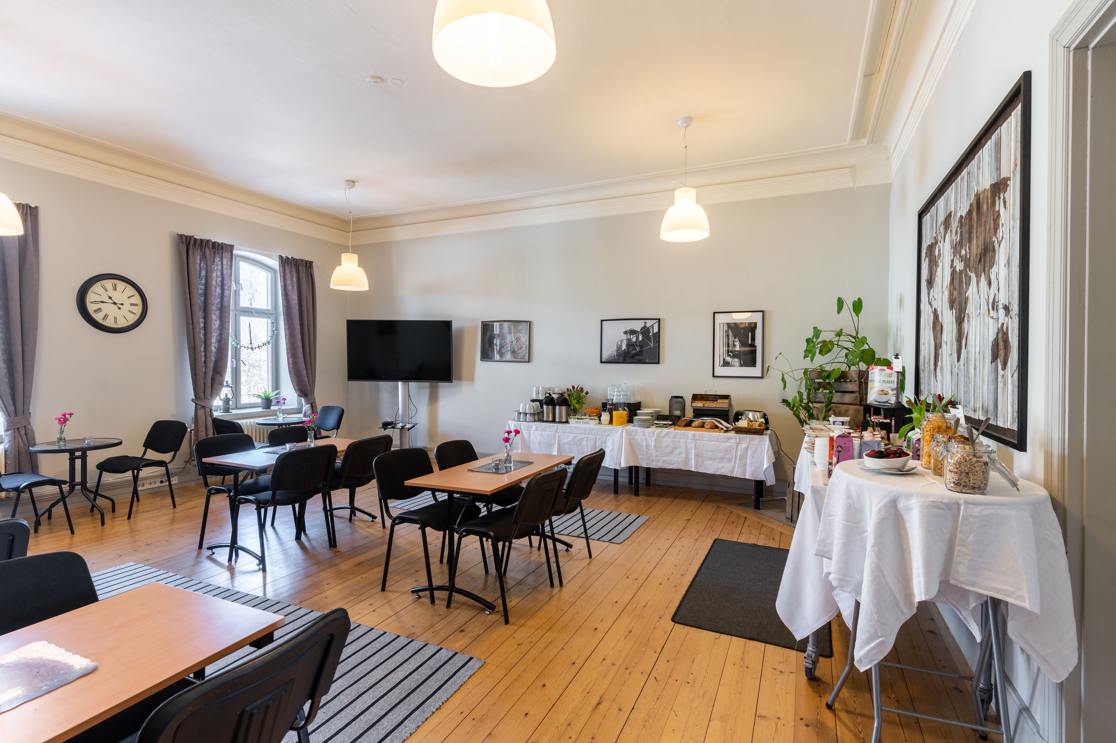 Gratis frukostbuffé varje dag 