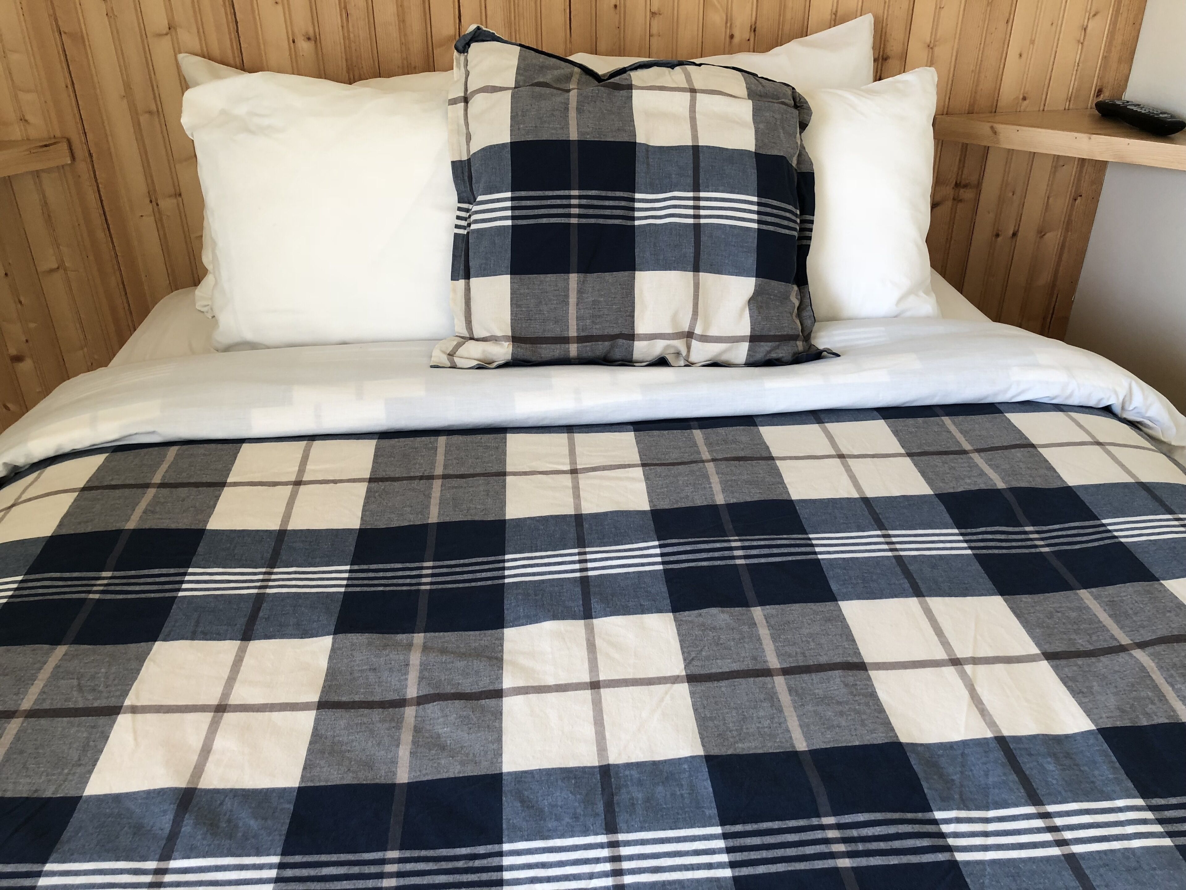 Cottage, 2 Bedrooms, Kitchenette (#1) | Free WiFi, bed sheets