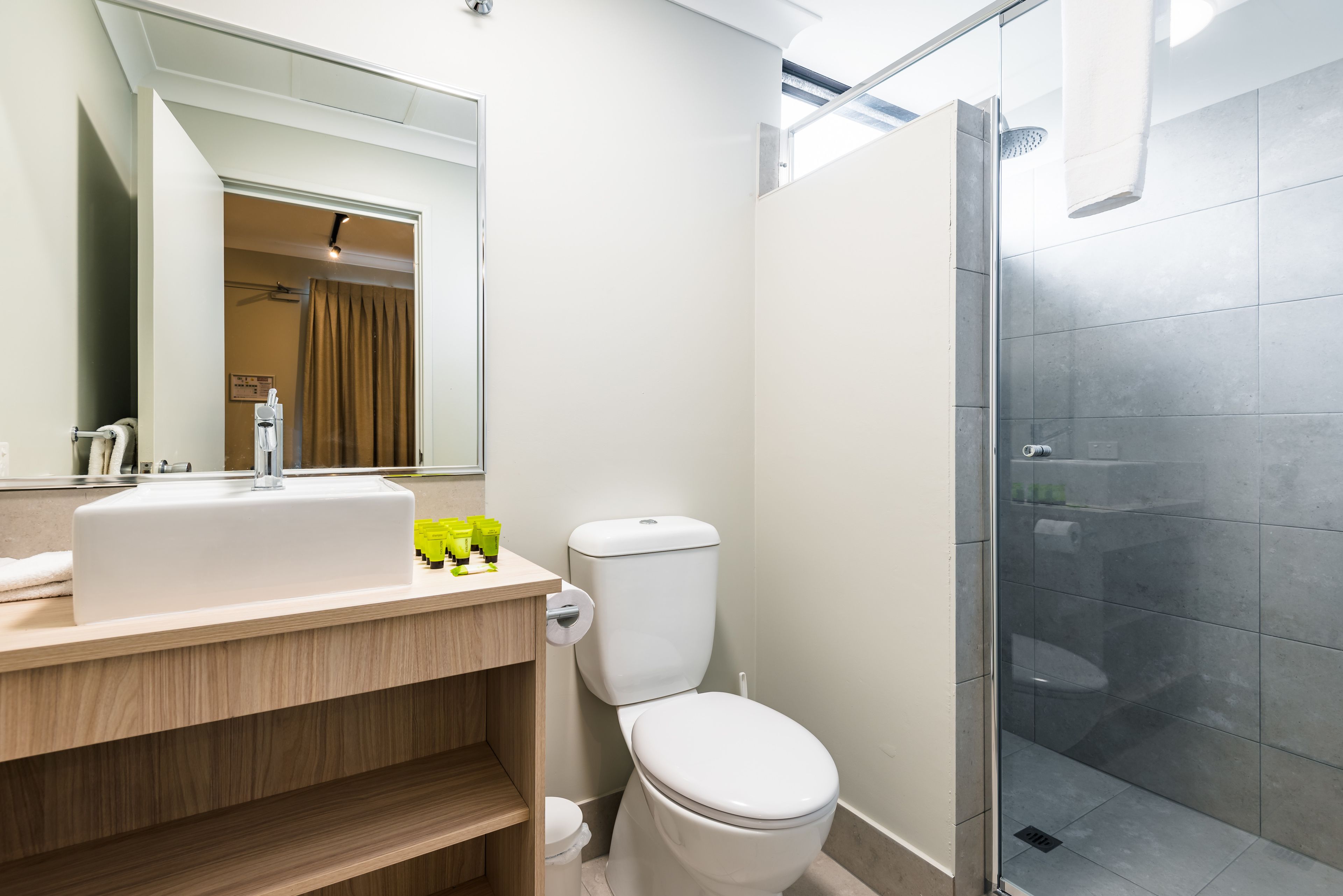 studio family | bathroom | shower, rainfall showerhead, free toiletries, towels