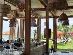 Bar (in der Unterkunft)