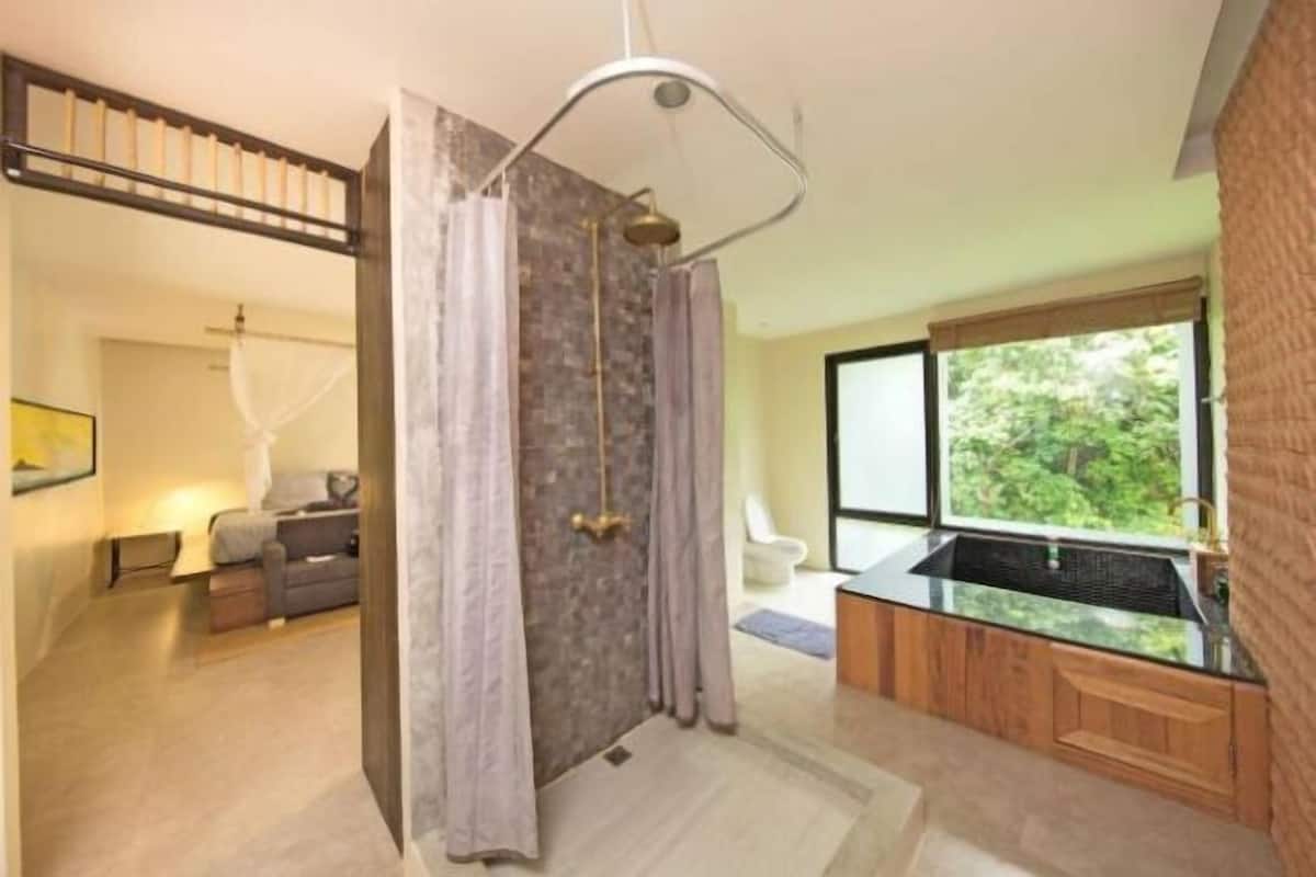 In-room safe, blackout curtains, soundproofing, free WiFi