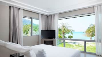 Villa, 1 Double Bed, Sea View (BAR noise 8PM - 2AM) | Premium bedding, minibar, in-room safe, desk
