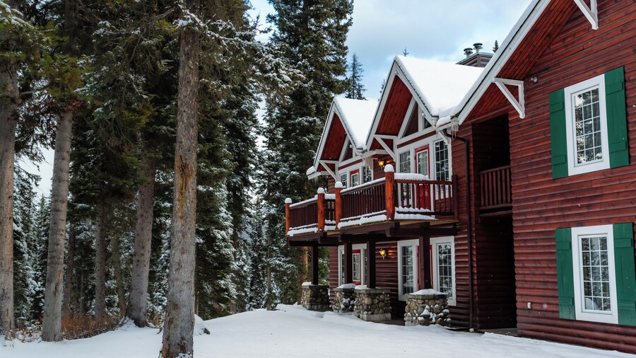 Paradise Lodge & Bungalows