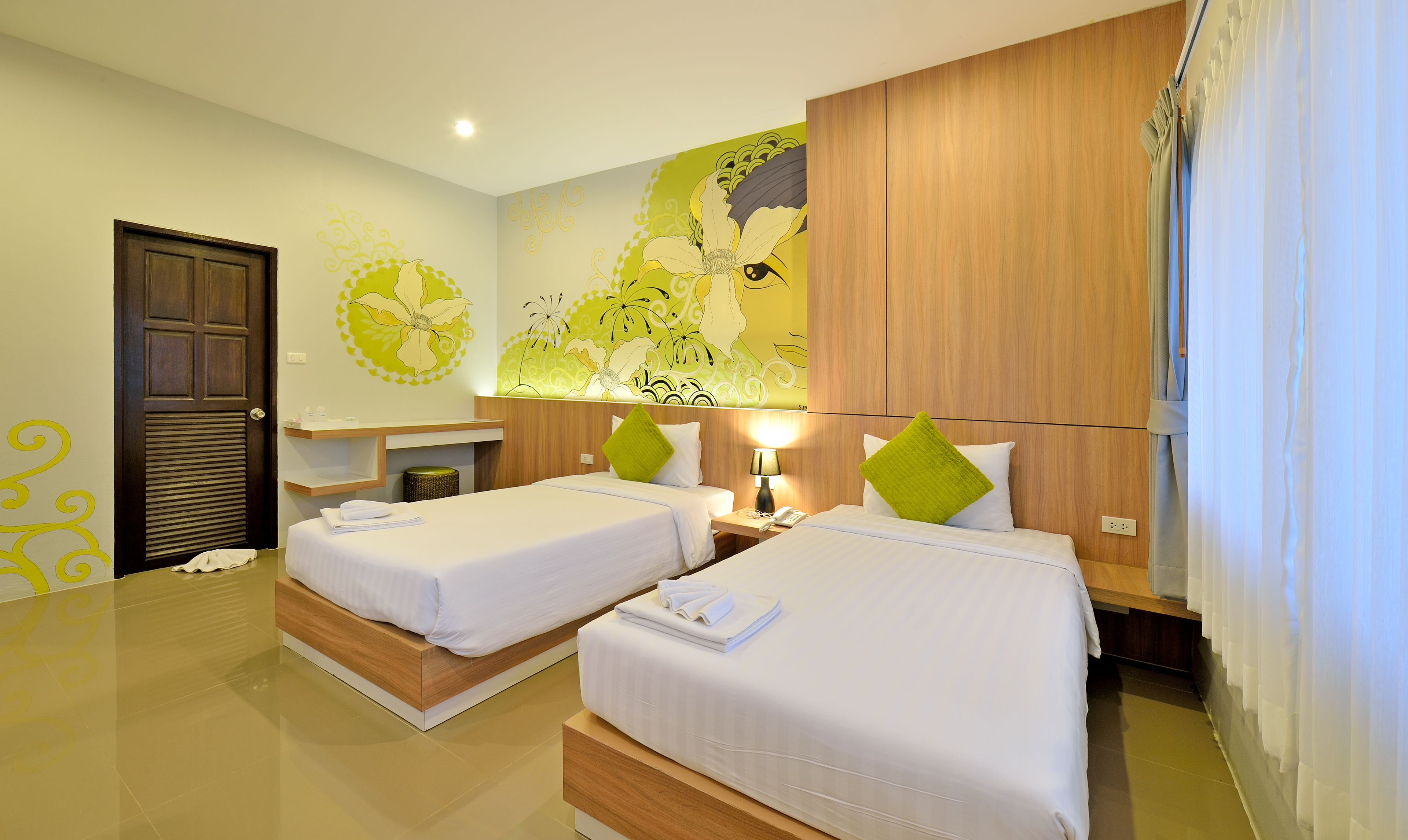 deluxe twin room | free wifi