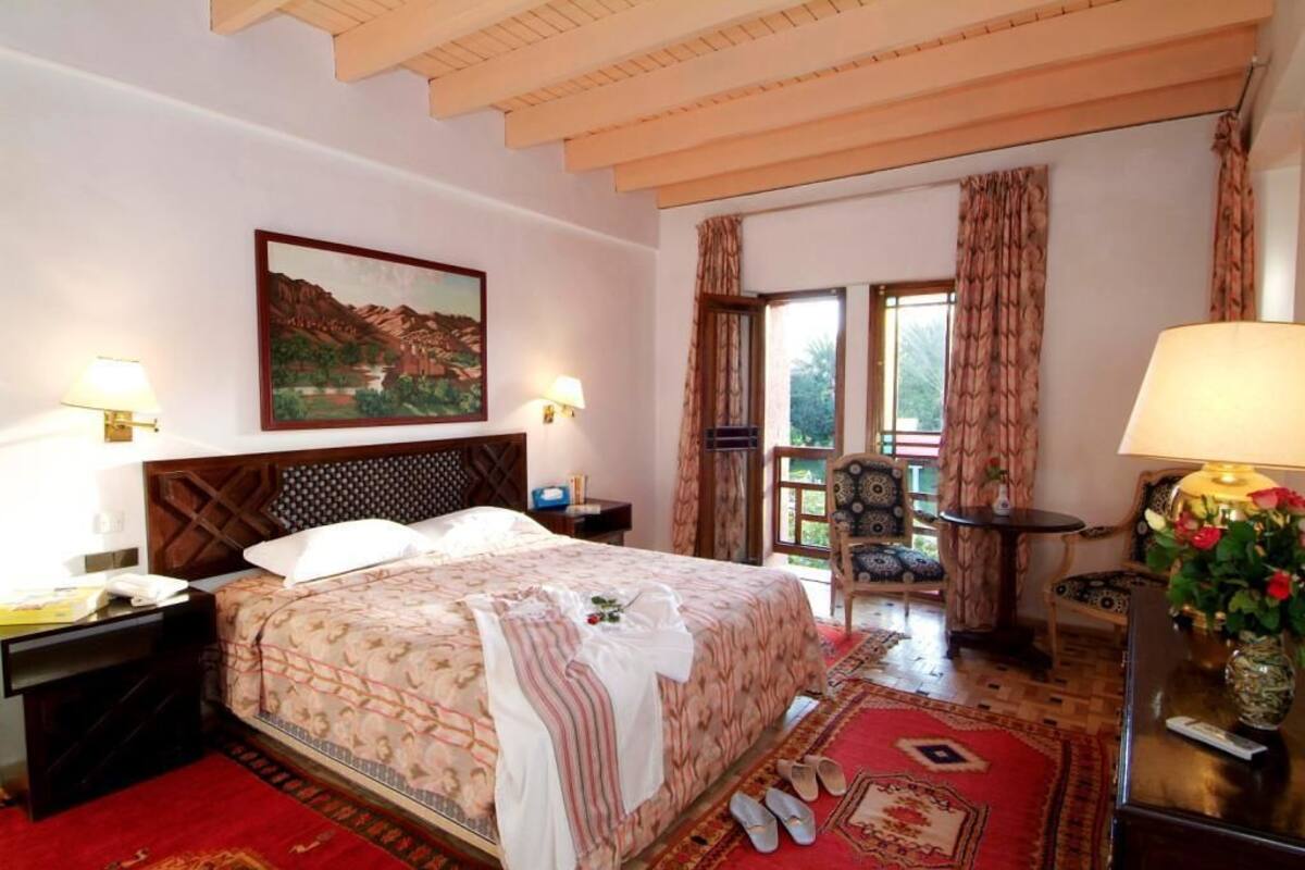 1 bedroom, premium bedding, minibar, in-room safe