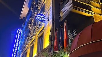 Fachada de la propiedad