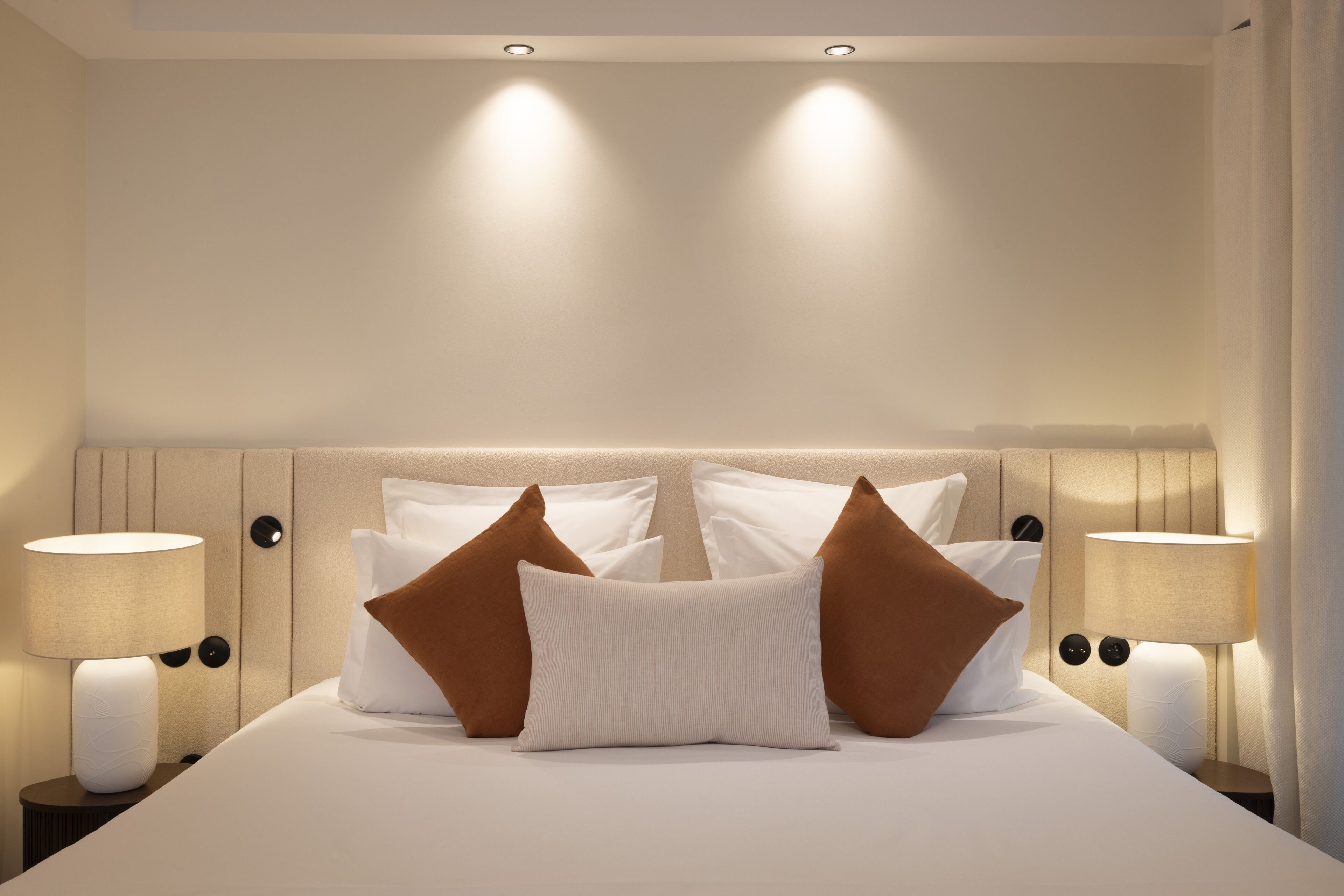 chambre deluxe double ou twin | premium bedding, in-room safe, individually decorated