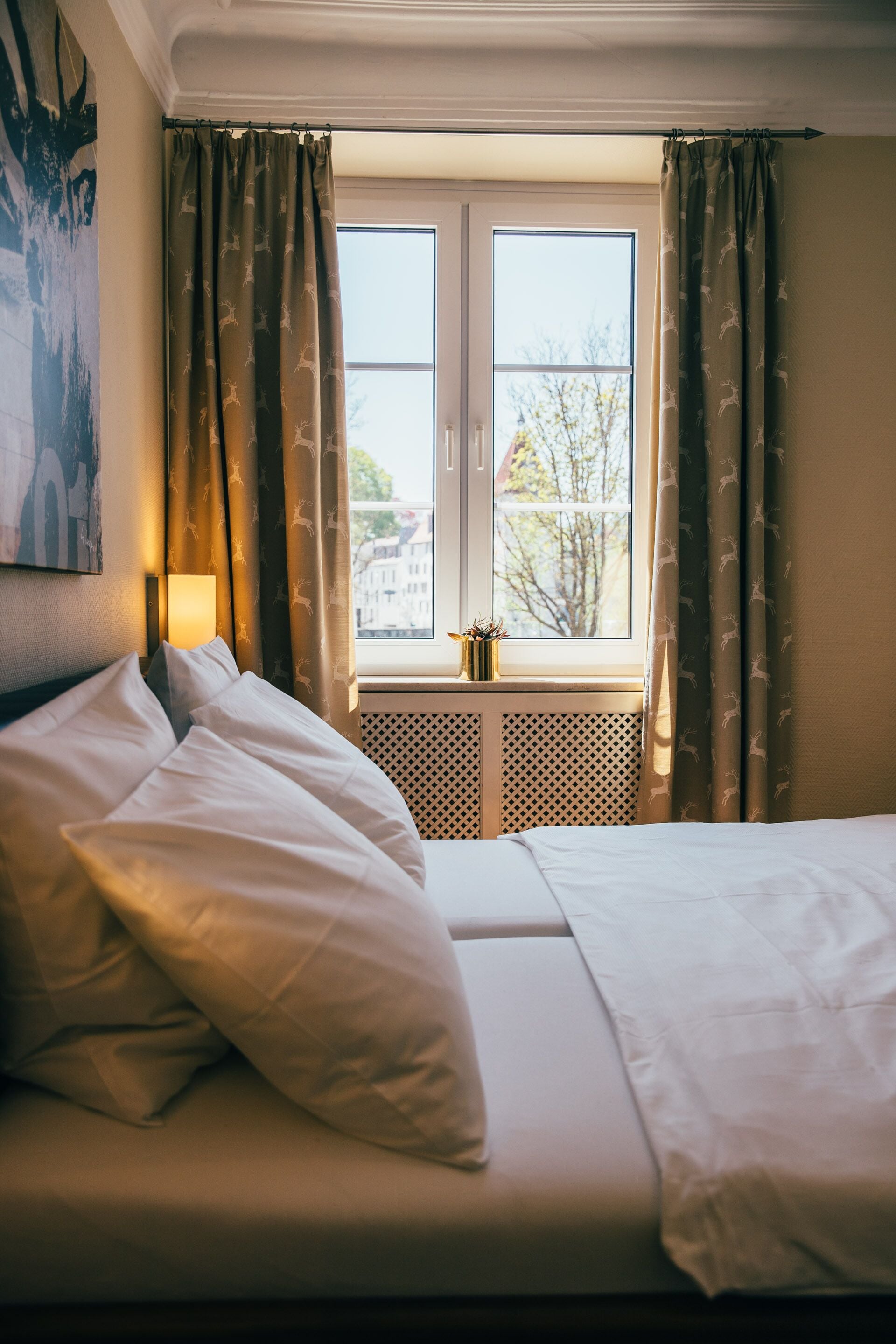 economy double room | hypo-allergenic bedding, minibar, in-room safe, individually decorated