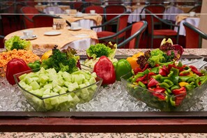 Breakfast buffet - Wenceslas Square Terraces (Prague)