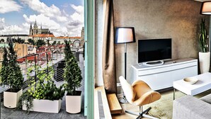 Unclassified image, 5 of 117, button - Wenceslas Square Terraces (Prague)