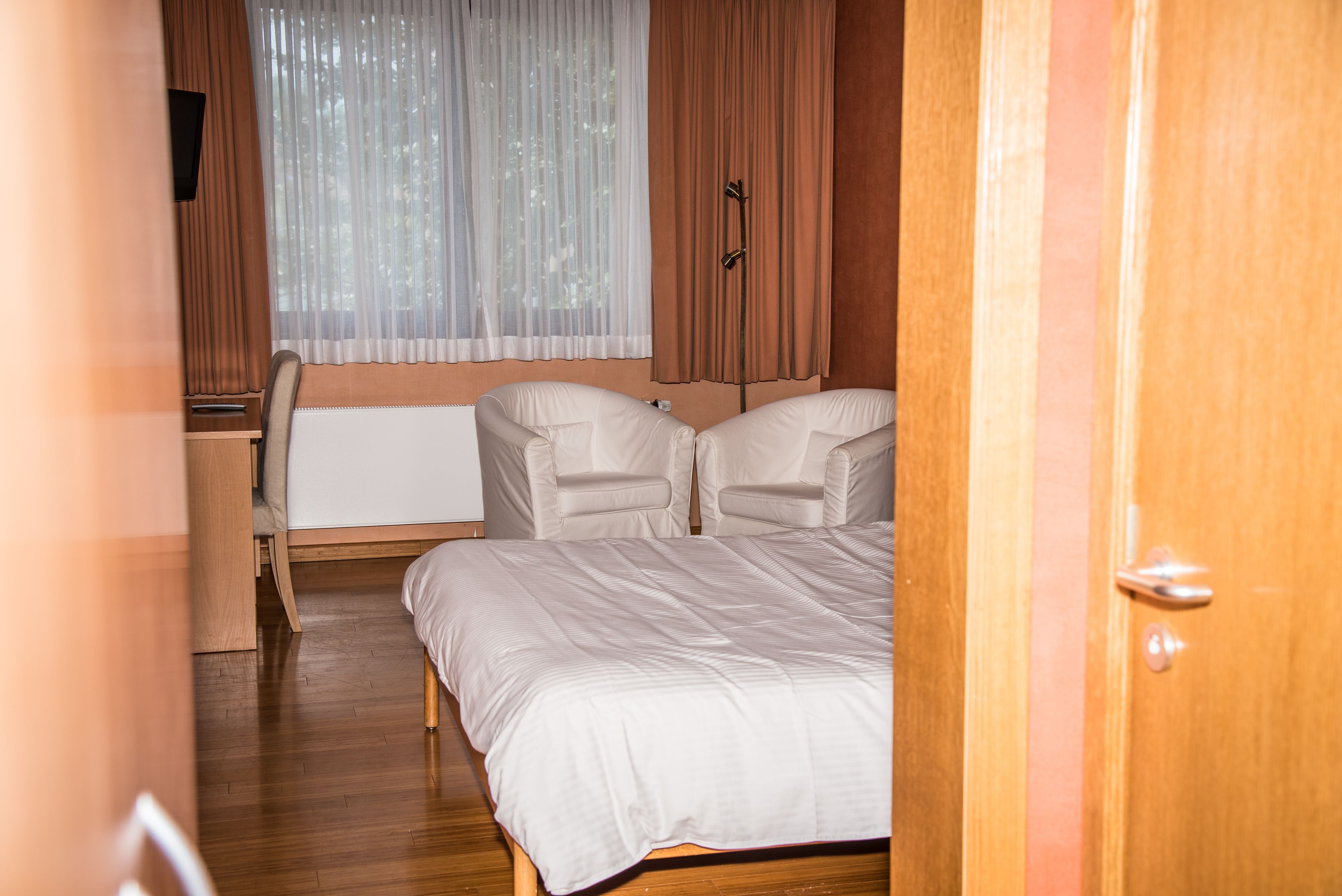 superior double room, 1 queen bed, garden view, garden area | blackout curtains, free wifi, bed sheets