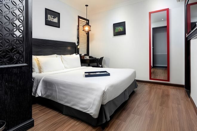 Memory-foam beds, free minibar items, in-room safe, desk