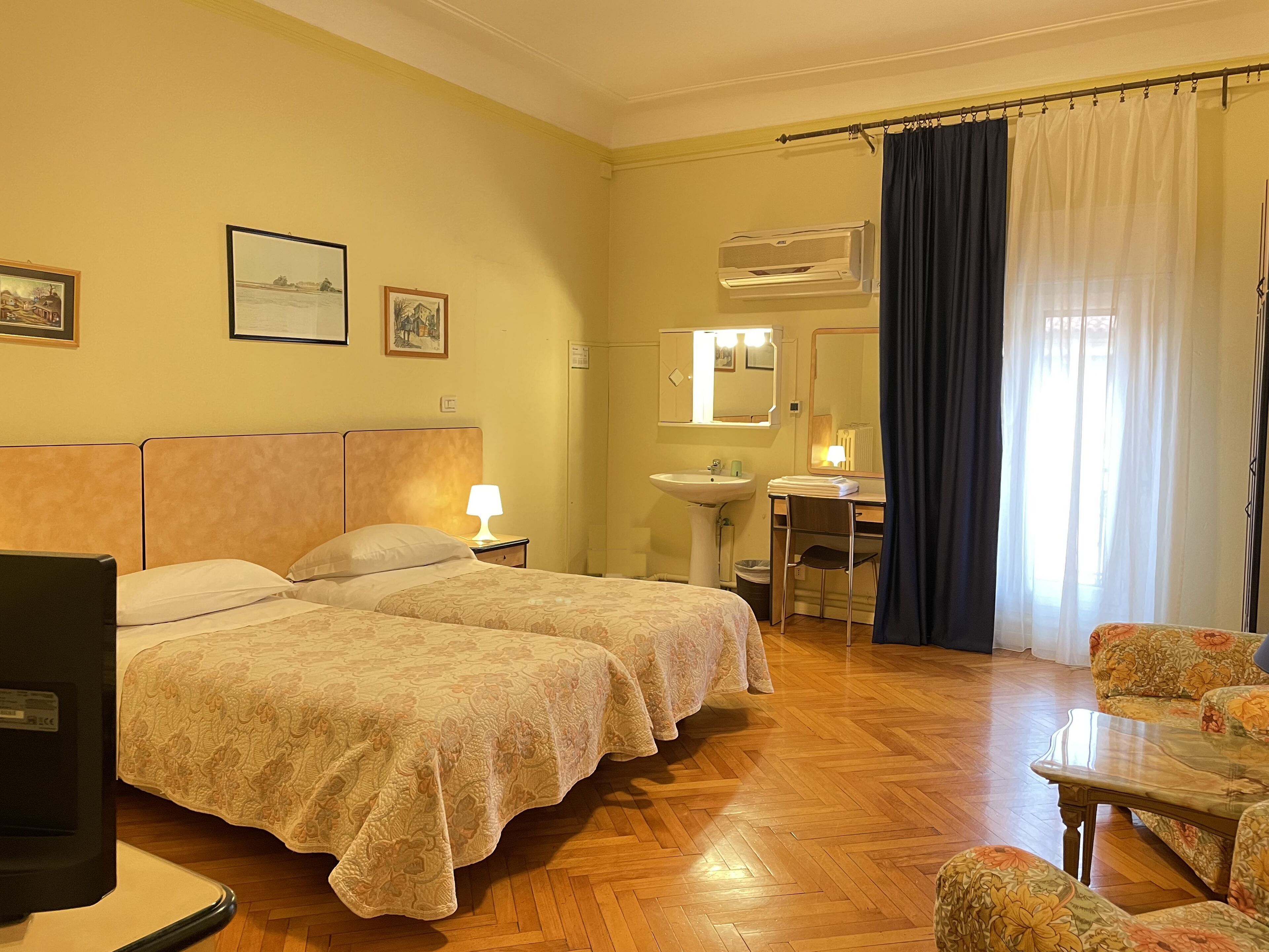 Individually furnished, desk, blackout drapes, soundproofing