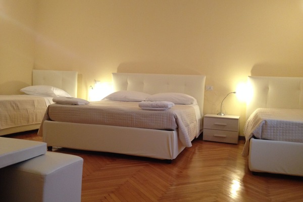 Desk, blackout drapes, soundproofing, WiFi (free)