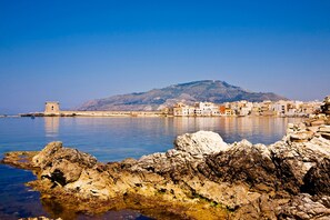 Beach - Marina Bay (Trapani)