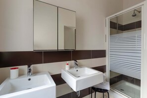 Family Condo, 2 Bedrooms, Private Bathroom, City View | Bathroom | Shower, rainfall showerhead, free toiletries, hair dryer