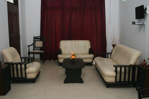 Khu tiếp khách ở sảnh