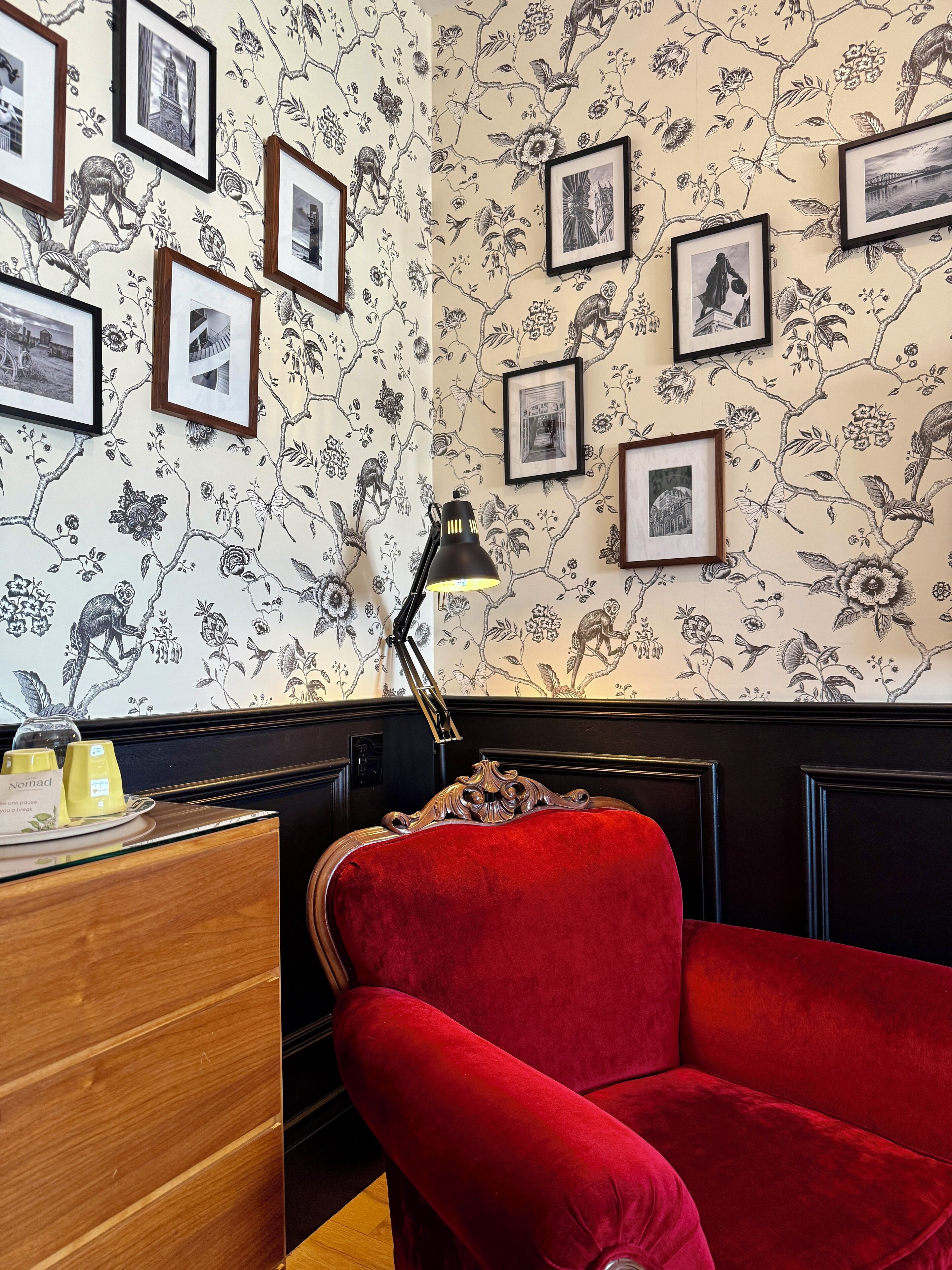 thematic room, 1 queen bed | premium bedding, individually decorated, individually furnished, desk