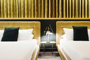 Junior suite, 2 queensize bedden | Luxe beddengoed, individueel gedecoreerd, individueel gemeubileerd