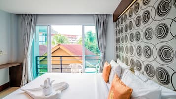 Standard Room - Double Bed | Caja fuerte, cortinas opacas, camas supletorias y wifi gratis