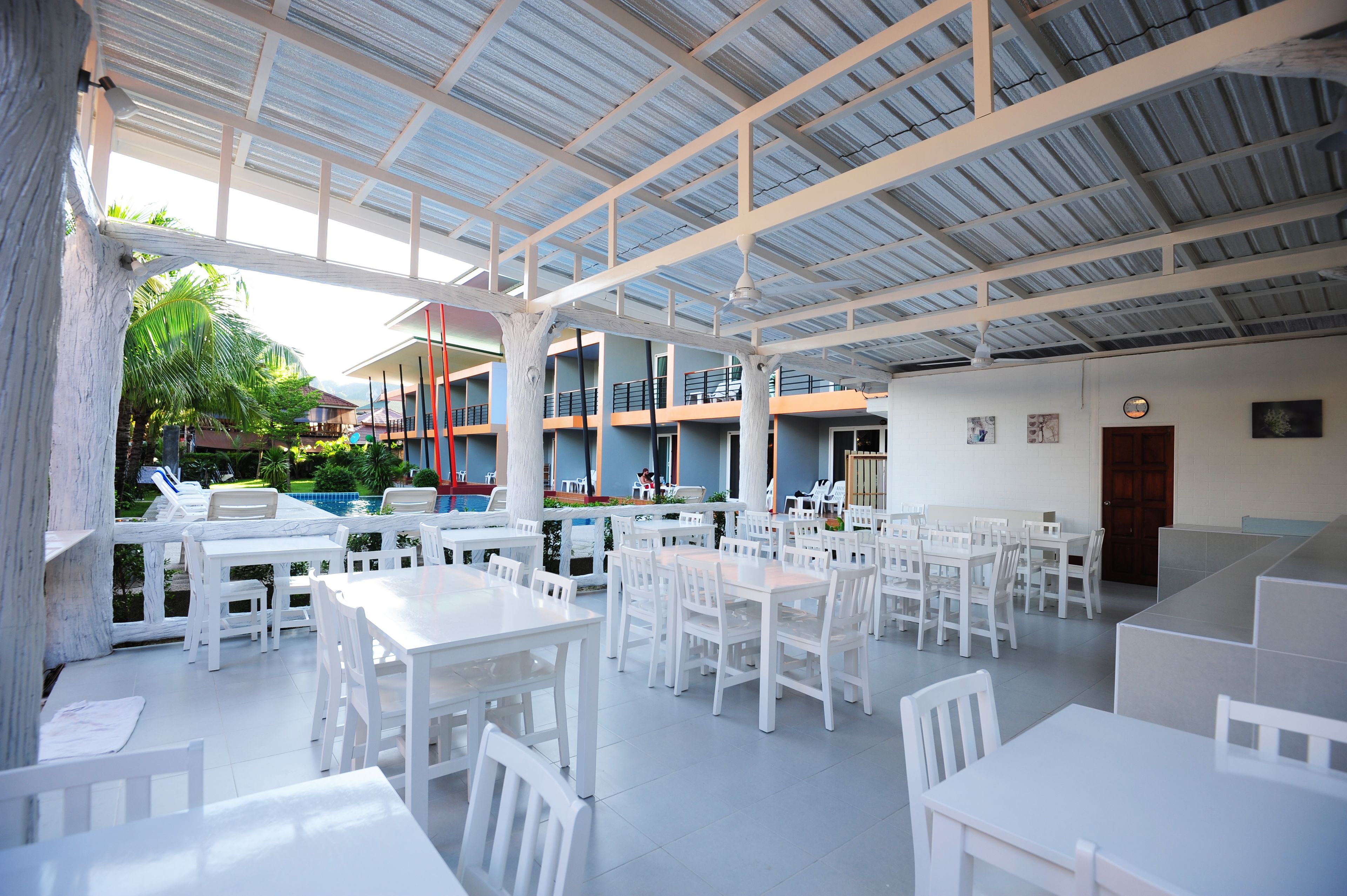 Sarapan (THB 150 seorang) 