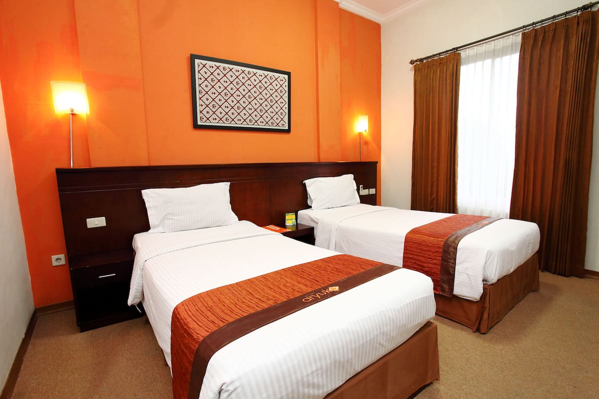 Twin Room | Premium bedding, in-room safe, desk, rollaway beds (surcharge)