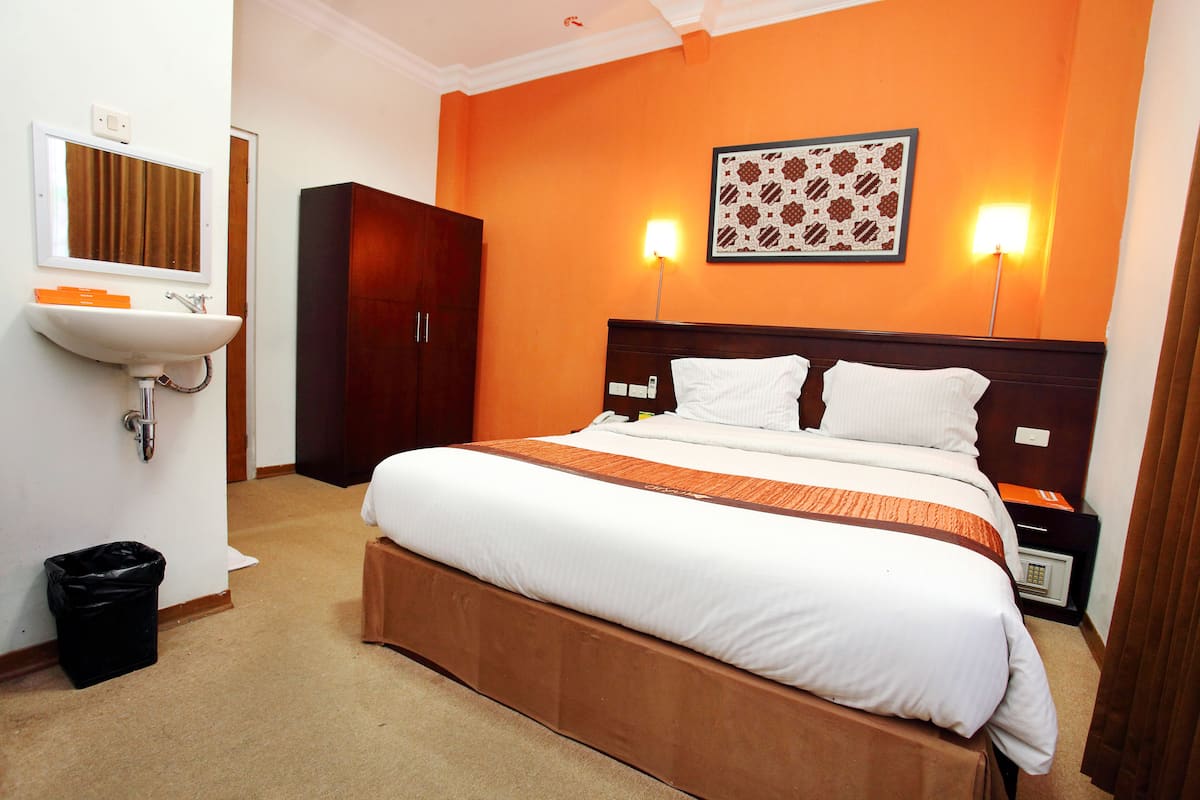Double Room | Premium bedding, in-room safe, desk, rollaway beds (surcharge)