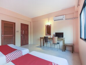 Superior Double Room | Desk, free WiFi, bed sheets - OYO 1148 Aonang Andaman Resort (Krabi)