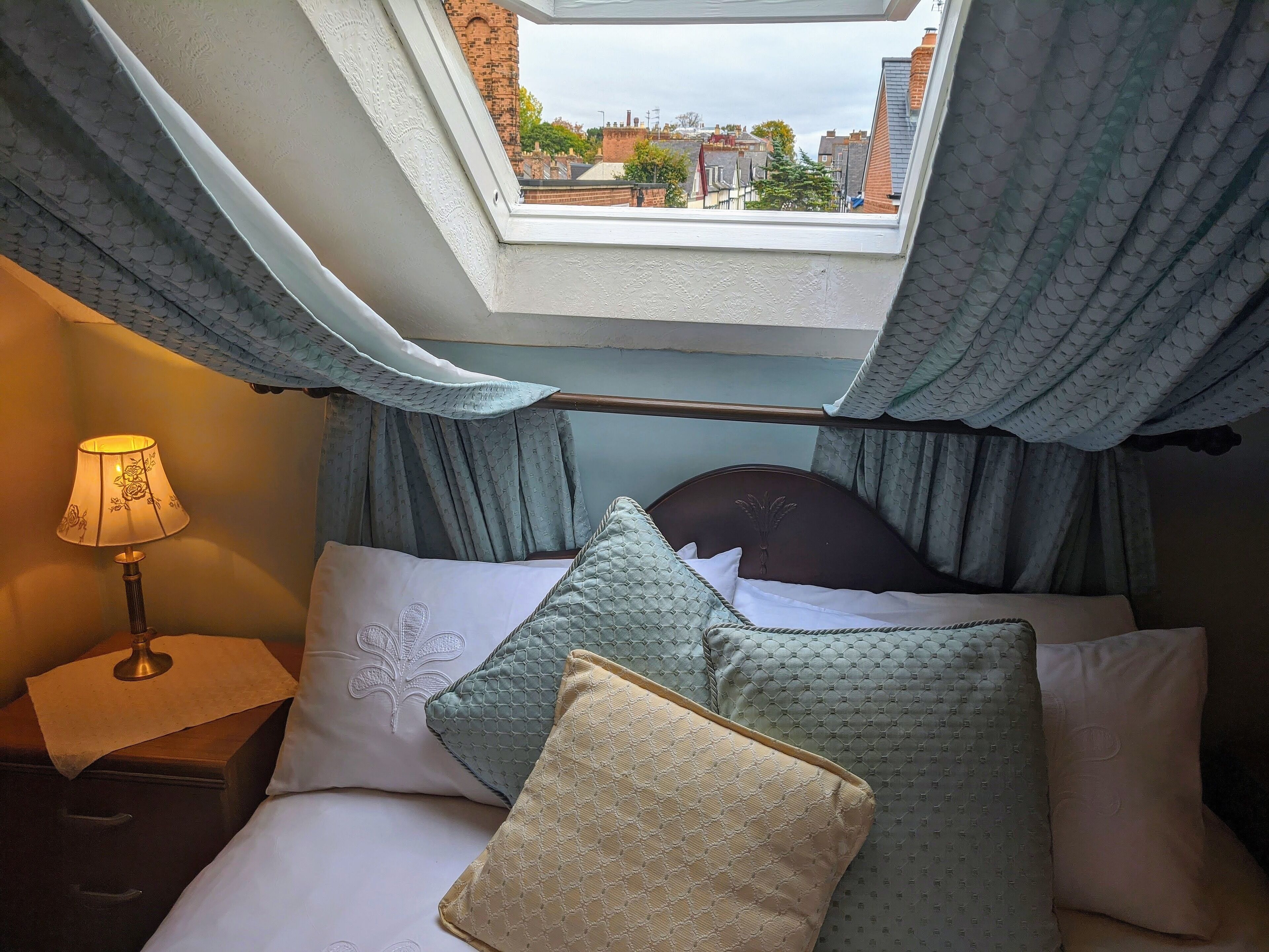 經濟客房, 私人浴室 | 高級寢具、羽絨被、獨特裝潢、布置獨特